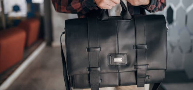 Simple Modern Vegan Leather Tote Bag for Women with Zipper School Teacher